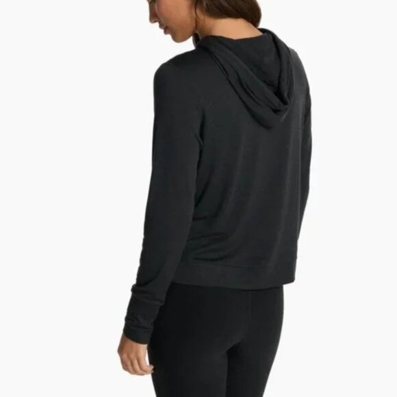 Vuori Women's Halo Essential Hoodie - Black Heather size M NWT - Picture 2 of 6